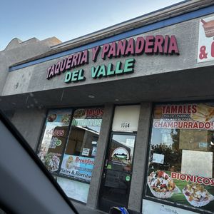 Taqueria Y Panaderia Del Valle